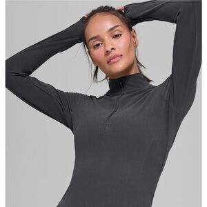 ALO Yoga Black 1/2 zip Long Sleeve Top size large